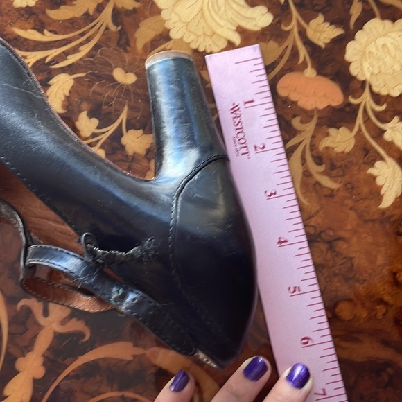 FRYE sz6 LIV TSTRAP pumps heels black retro concealed platform 0.75 inch - Picture 6 of 6